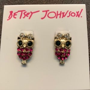 Betsey Johnson red stone owl stud earring